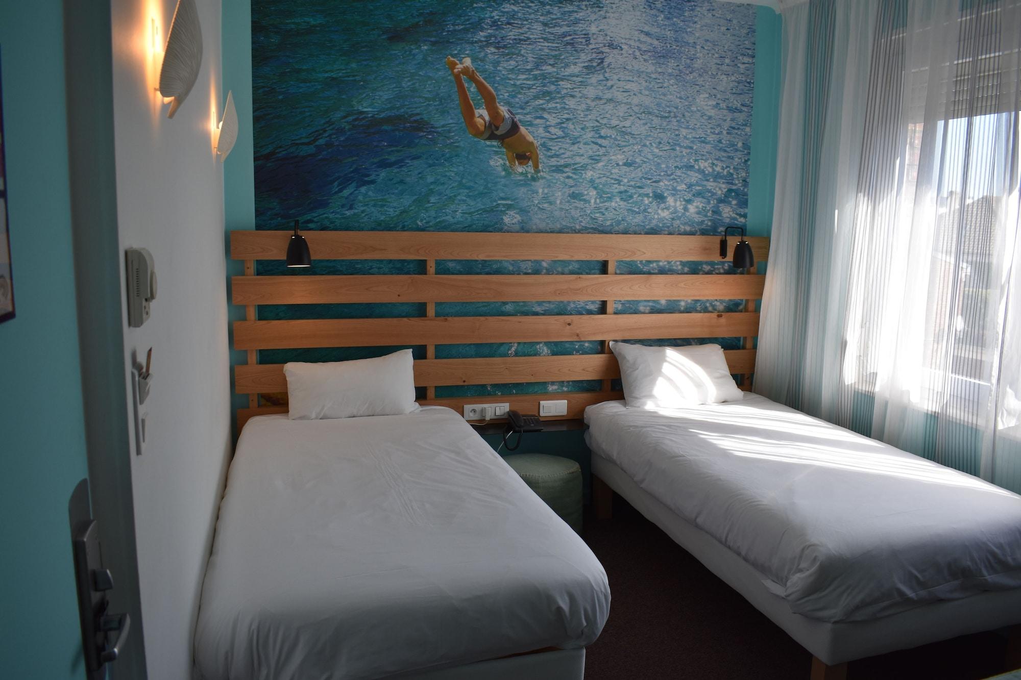 Hotel Ibis Styles Calais Centre Exterior foto