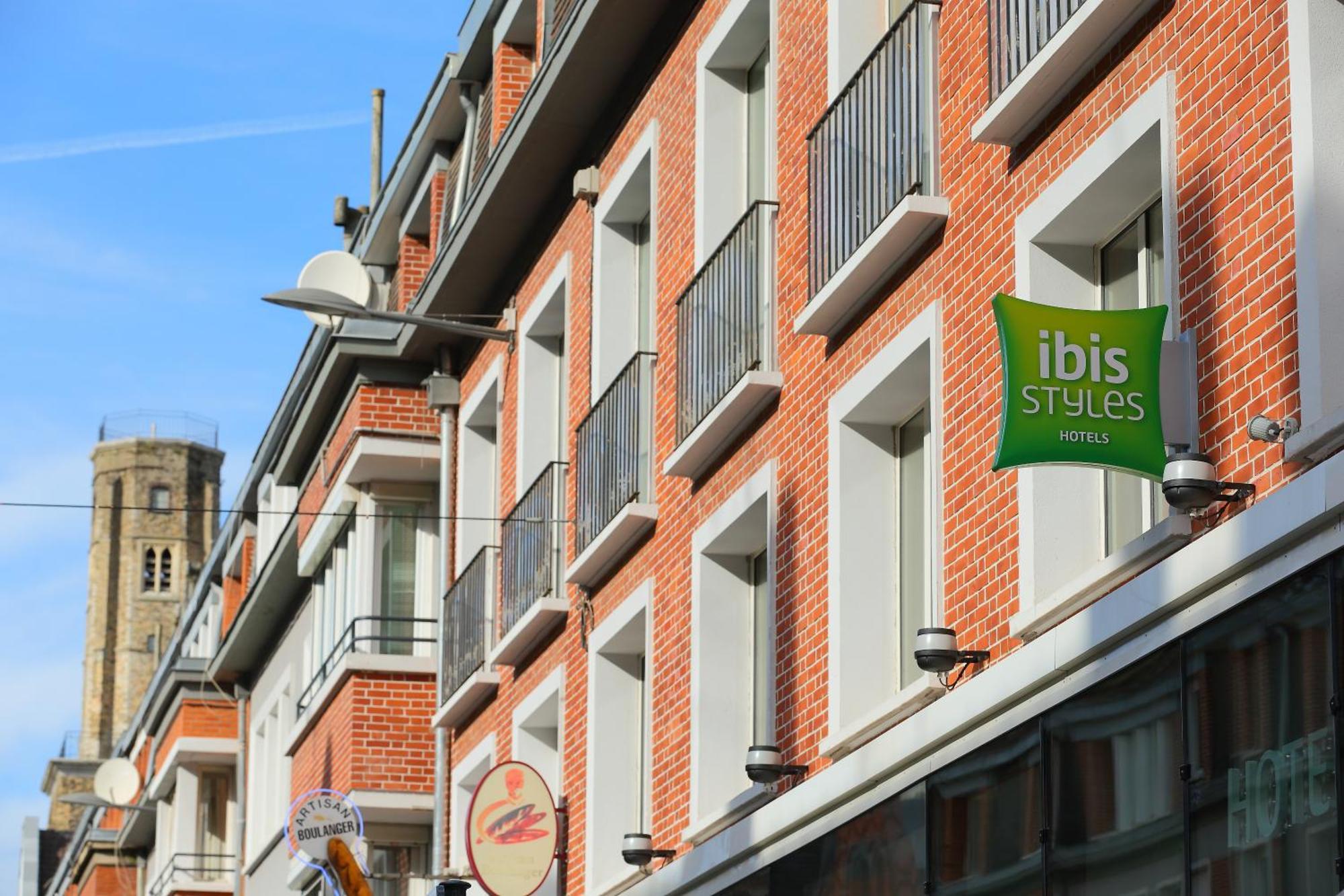 Hotel Ibis Styles Calais Centre Exterior foto